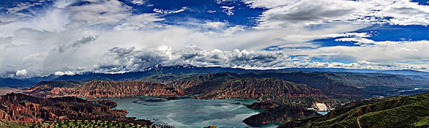 《鸣潮》共鸣者「散华」展示PV 登陆PC及移动端